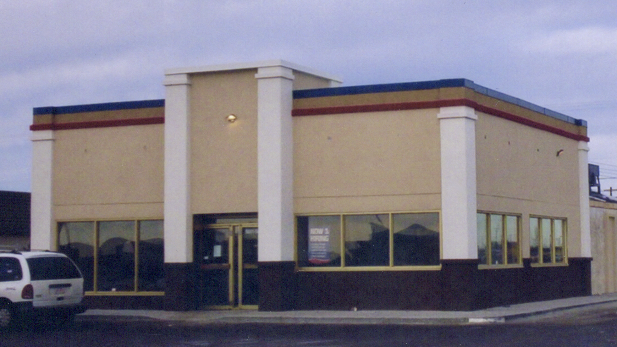 Commercial 16